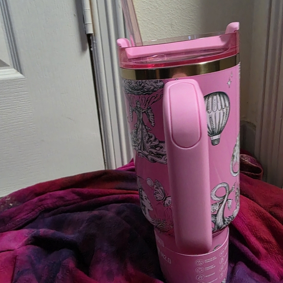 Target x Stanley Wicked For Good FlowState Quencher Tumbler 40 Oz Ozian Reprise - Picture 2 of 8